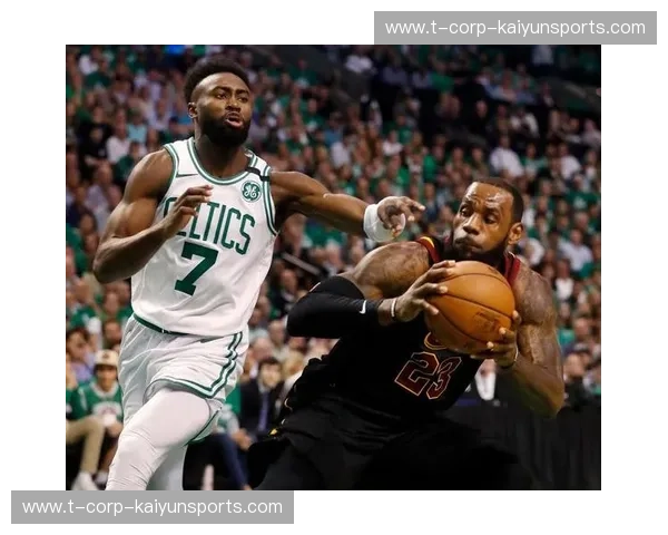 绿衫军的史诗对决:凯尔特人vs骑士,永恒的篮球记忆
